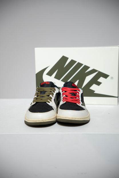 Jordan 1 Low Travis Scott Olive (Taille 38,5)