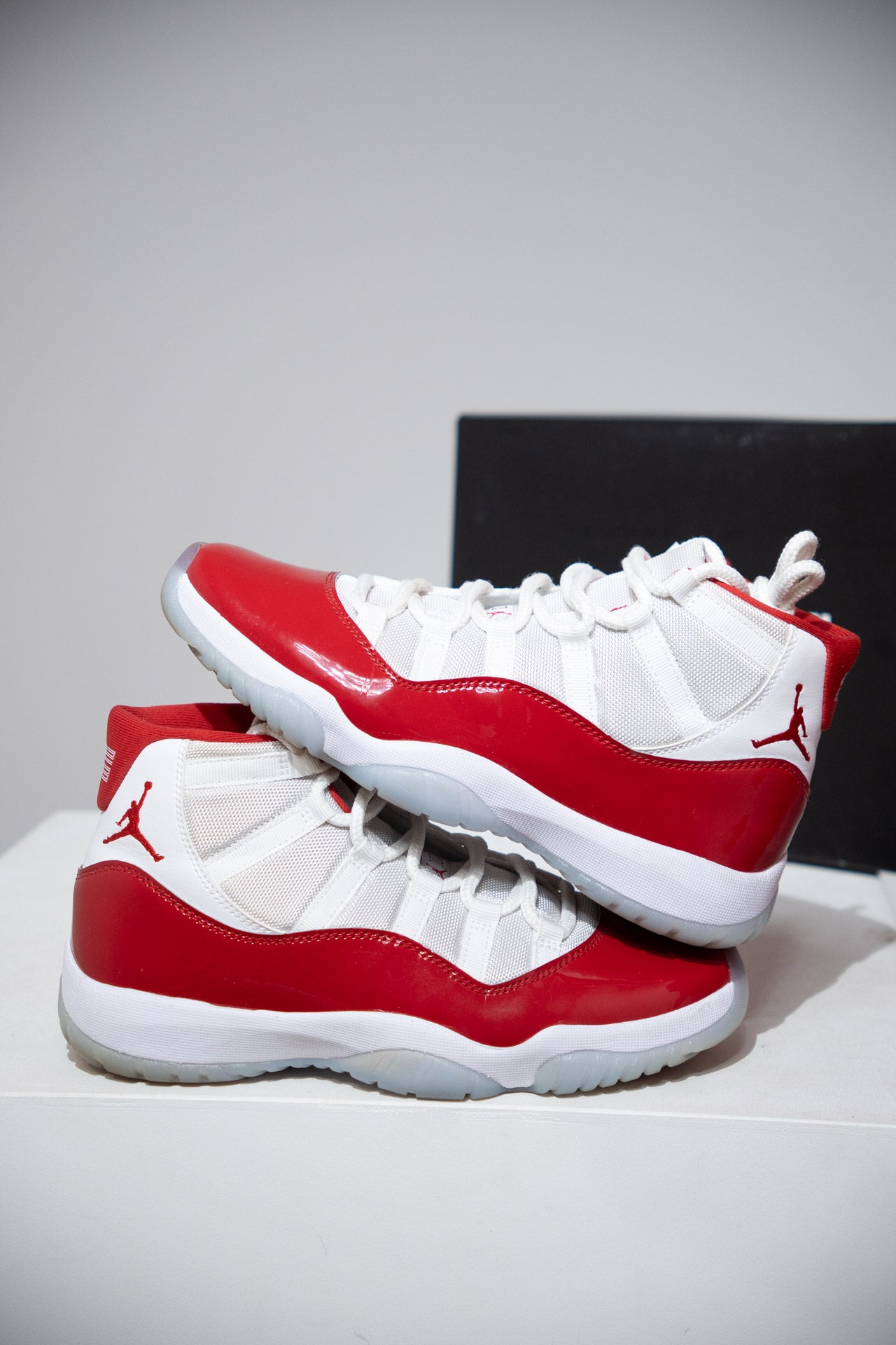 Jordan 11 Cherry (Taille 41)