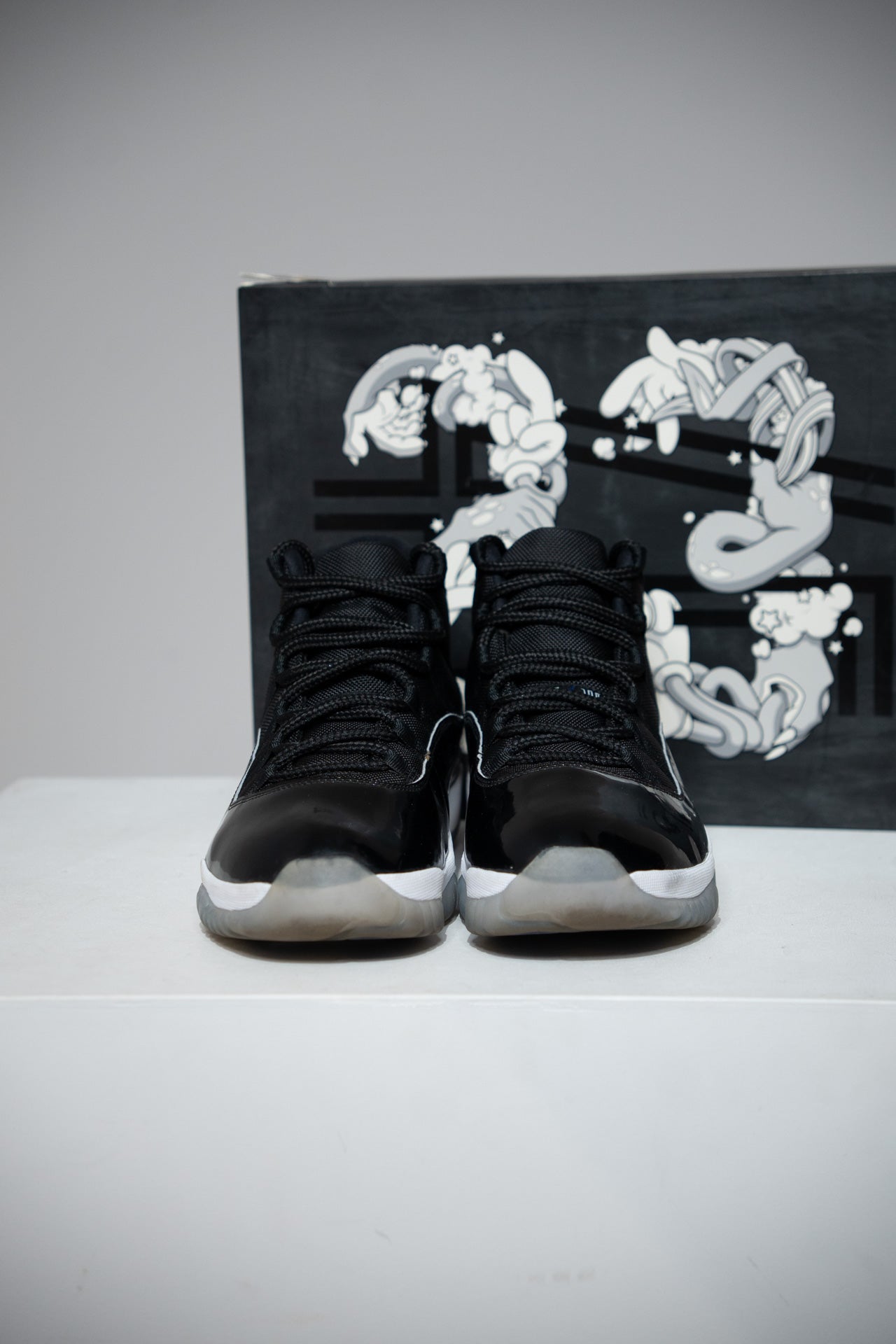 Jordan 11 SpaceJam (Taille 45)