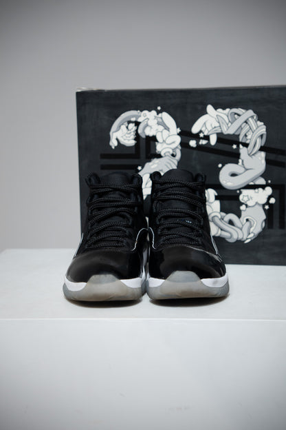 Jordan 11 SpaceJam (Taille 45)