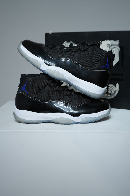 Jordan 11 SpaceJam (Taille 42,5)