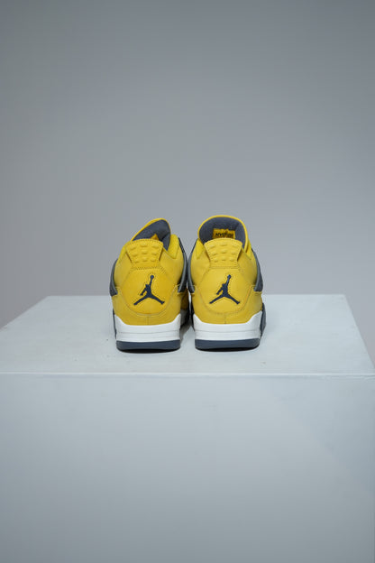 Jordan 4 Lightning (Taille 40)