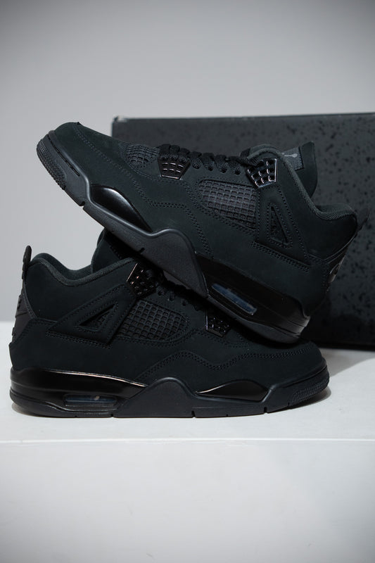 Jordan 4 Black Cat 2025 (Taille 42)