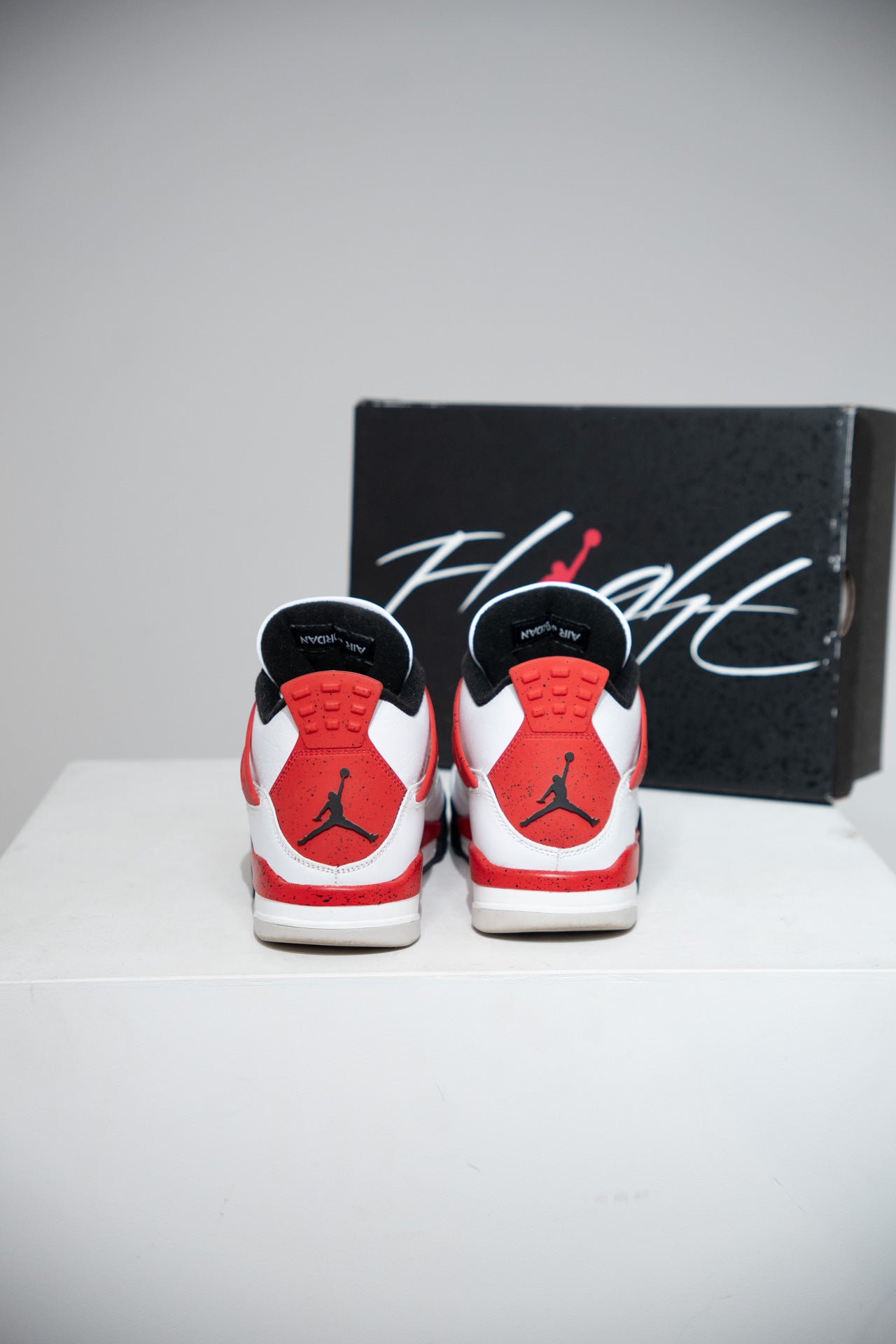 Jordan 4 Red Cement (Taille 42,5)