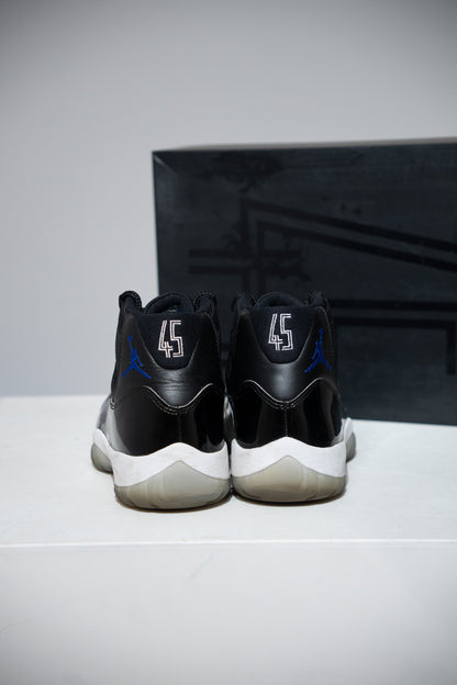 Jordan 11 Space Jam (Taille 41)