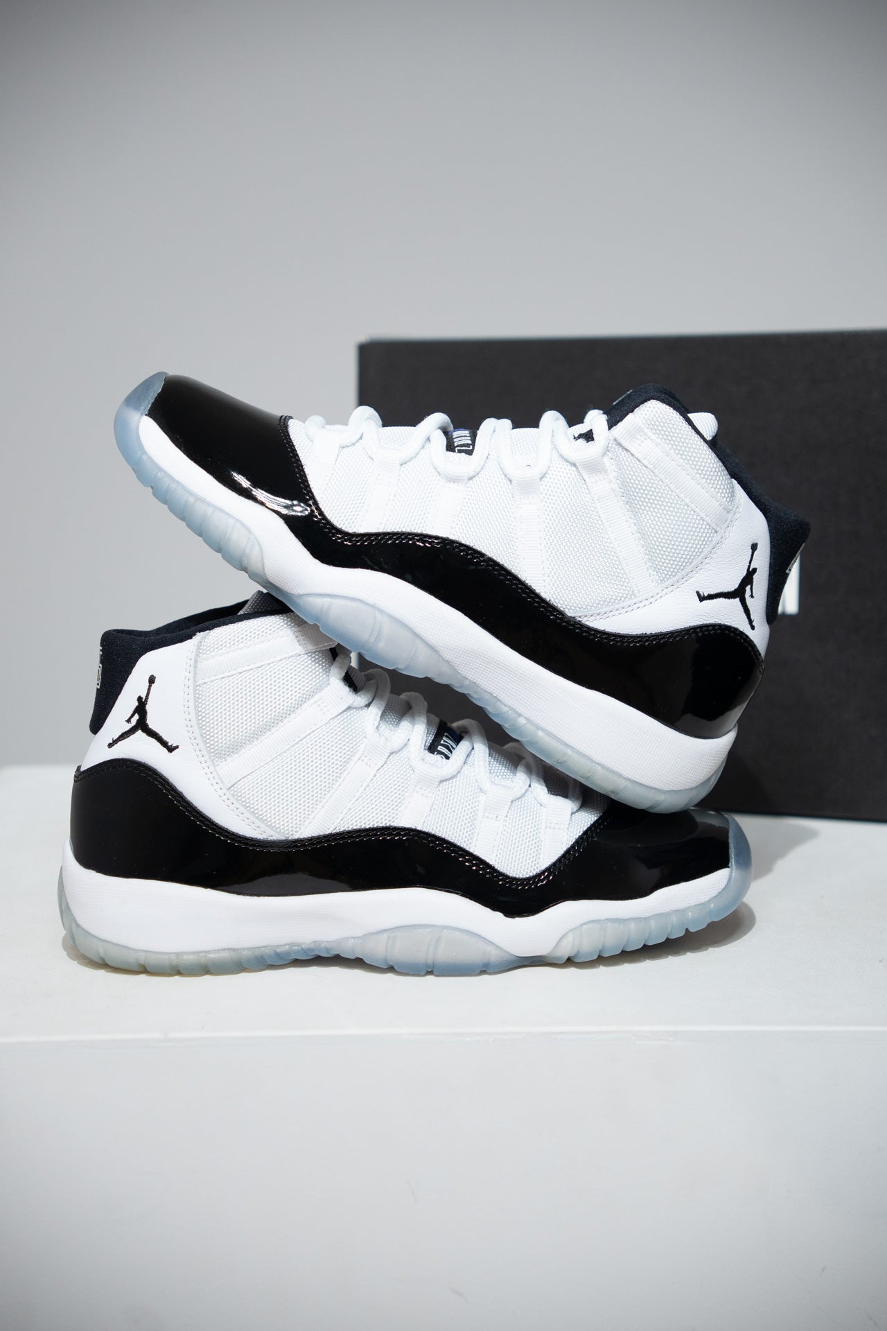 Jordan 11 Concord GS (Taille 40)