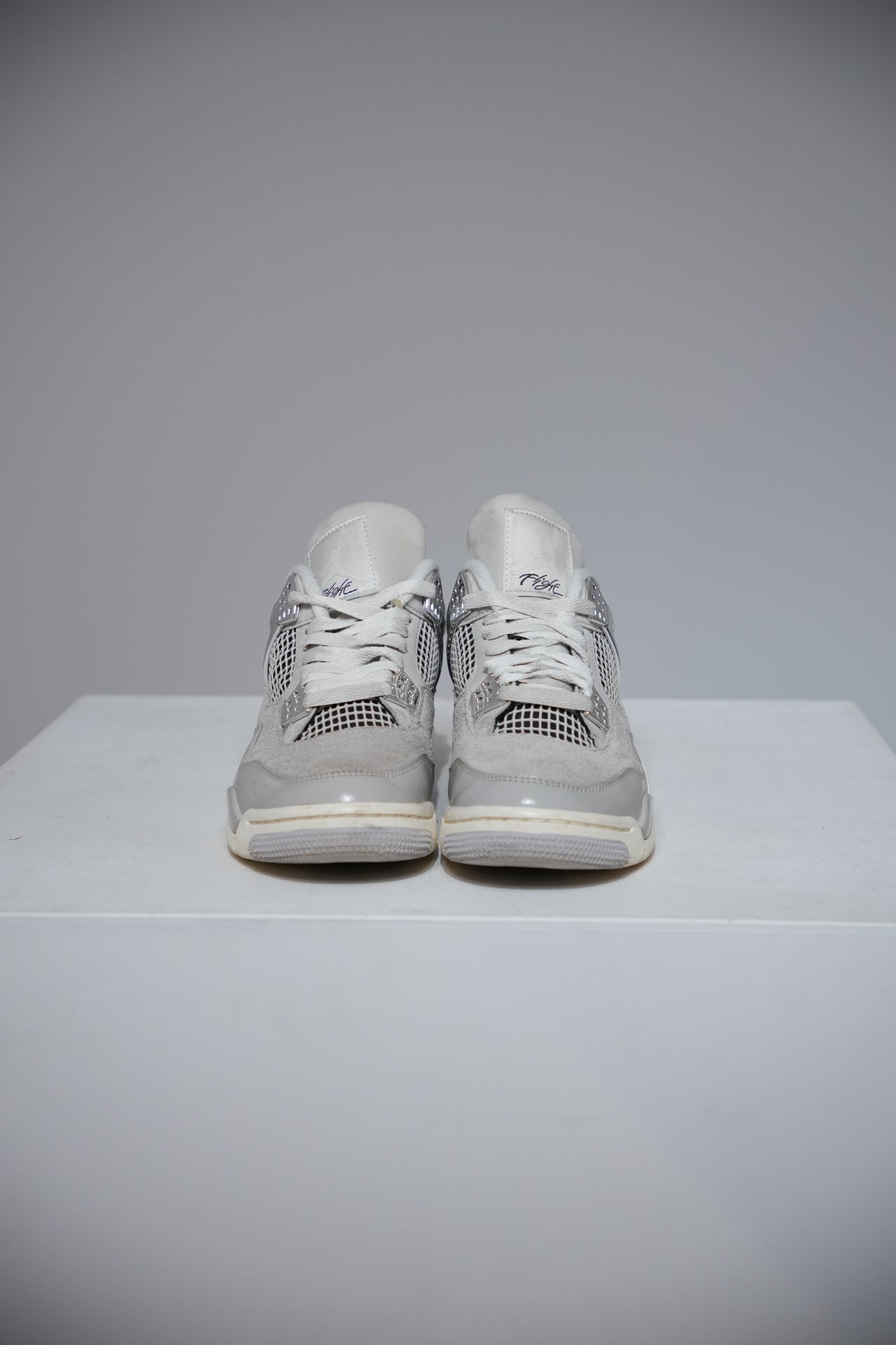 Jordan 4 Frozen Moments (Taille 38)