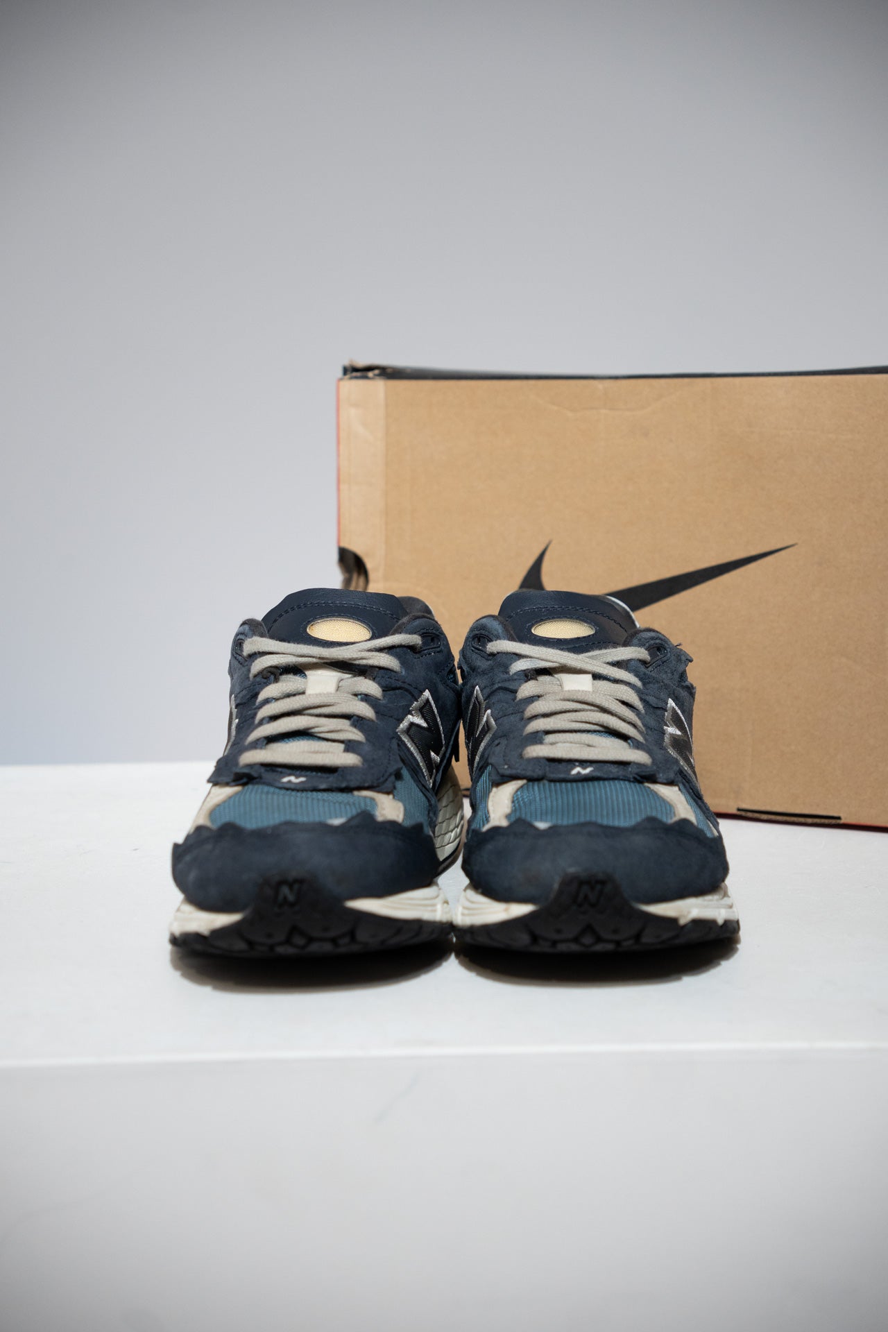 New Balance 2002R Protection Pack Navy (Taille 44)