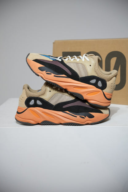 Yeezy 700 Emflame (Taille 42)