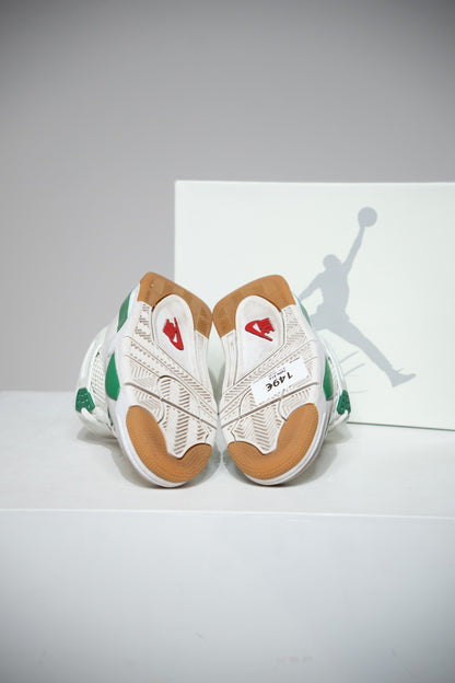Jordan 4 SB pine Green (Taille 37,5)