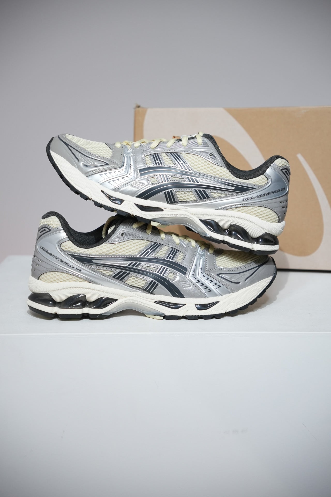 Asics Kayano 14 Oyster White (Taille 37,5)