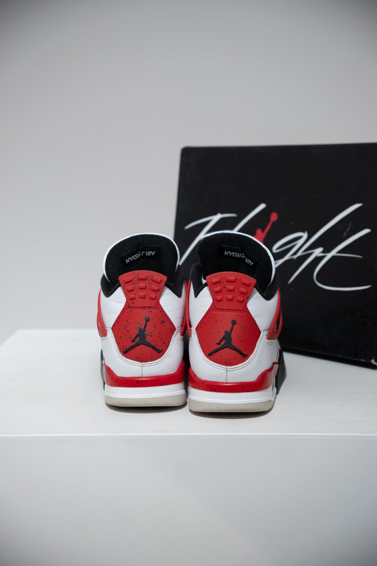 Jordan 4 Red Cement (Taille 43)