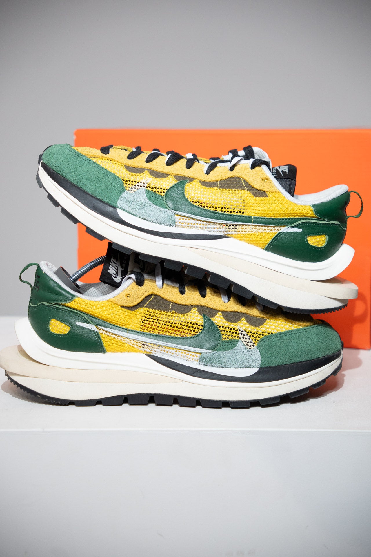 Sacai Vaporwaffle Tour Yellow (Taille 45)