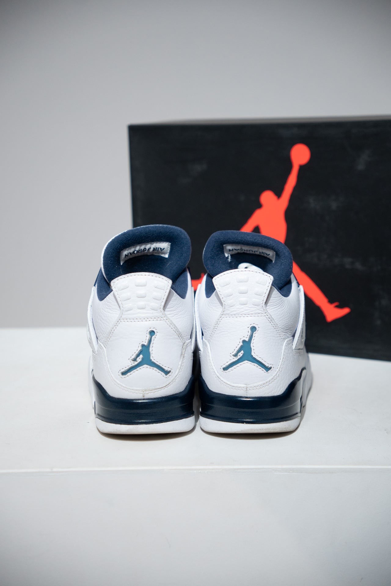 Jordan 4 Columbia (Taille 43)