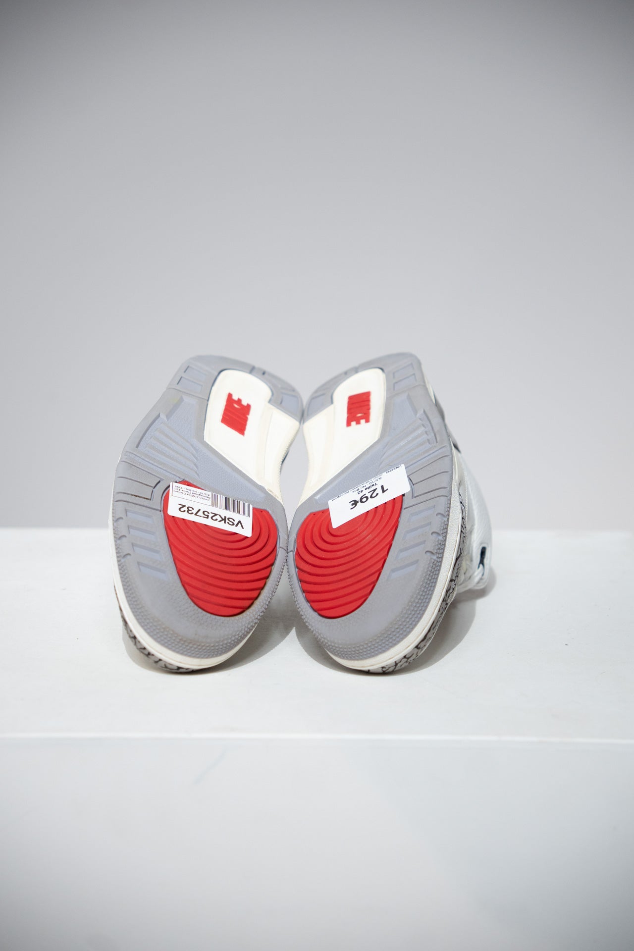 Jordan 3 White Cement Reimagined (Taille 42)
