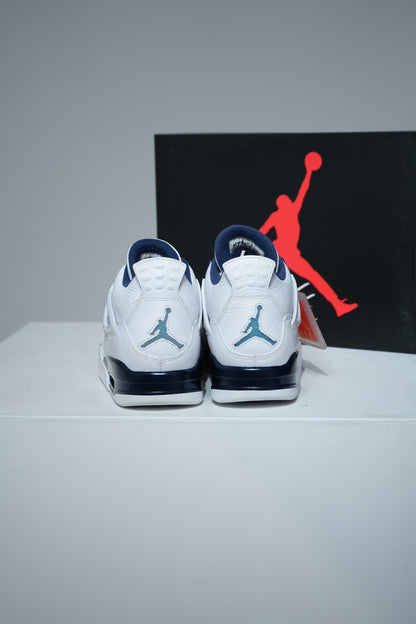 Jordan 4 Columbia (Taille 42,5)