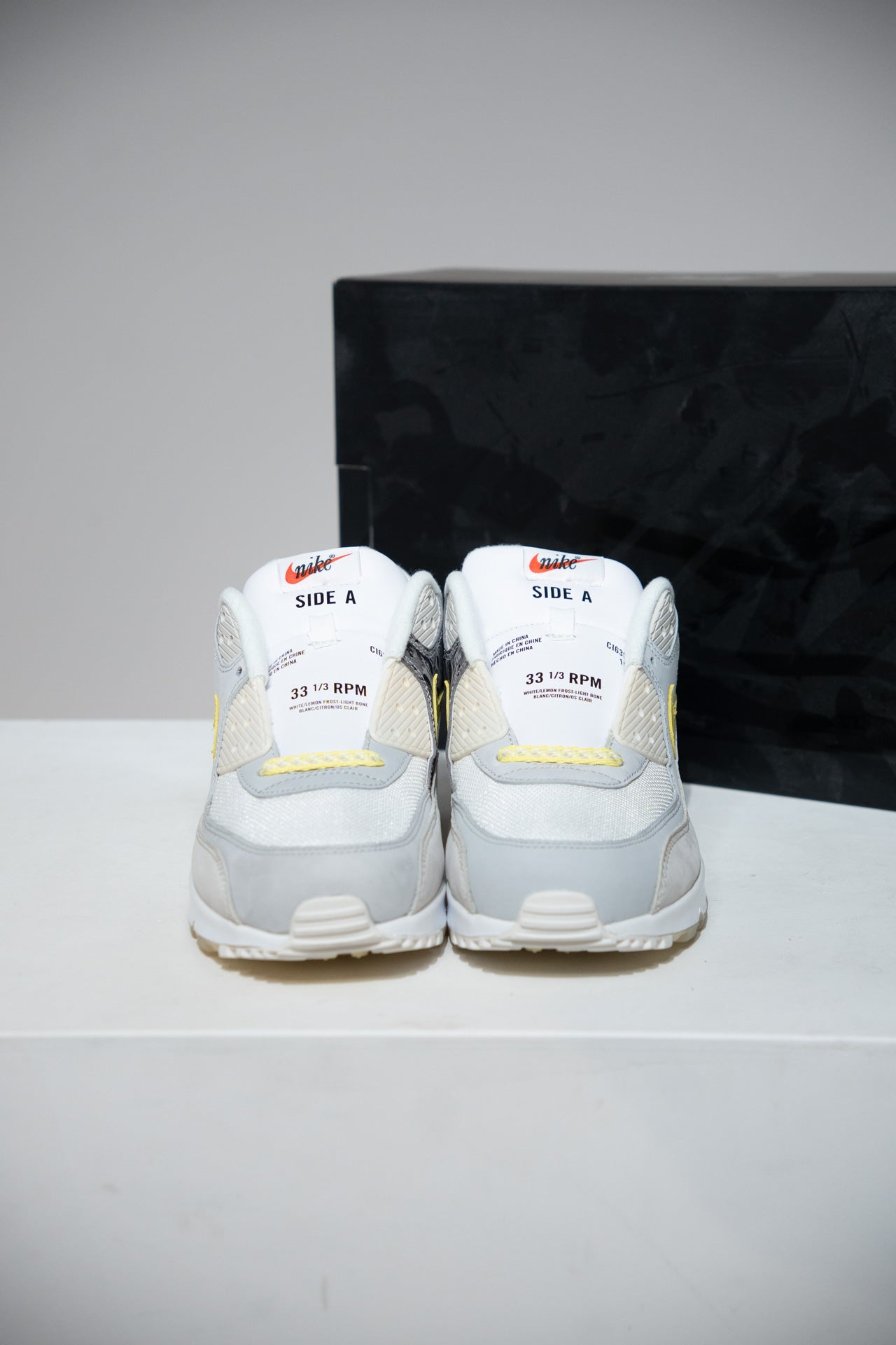 Air Max 90 Moon (Taille 42,5)