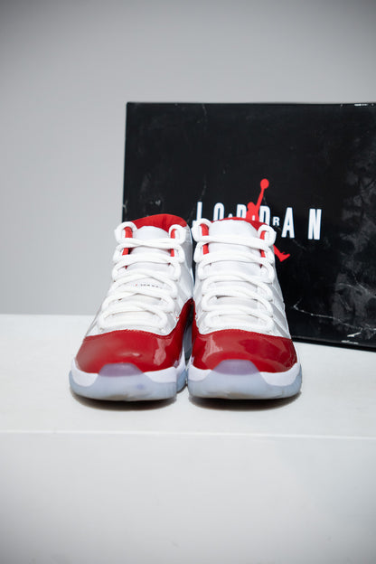 Jordan 11 Cherry (Taille 43)