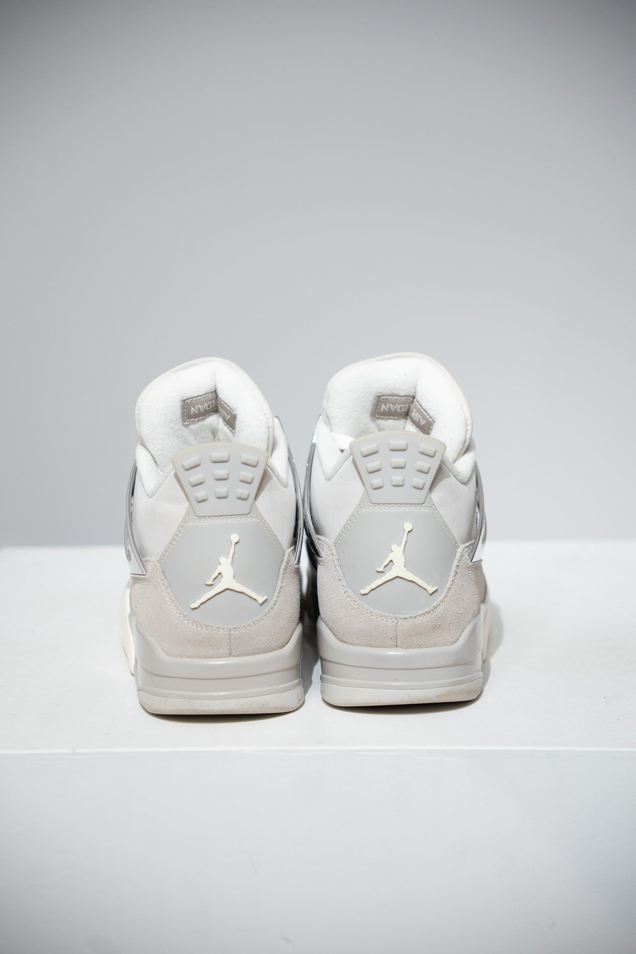 Jordan 4 Frozen Moments (Taille 44,5)