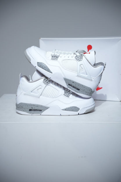 Jordan 4 White Oreo (Taille 42)