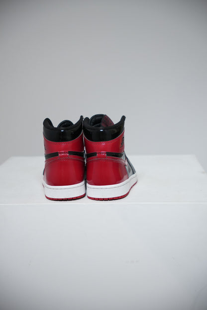 Jordan 1 High Patent Bred (Taille 39)