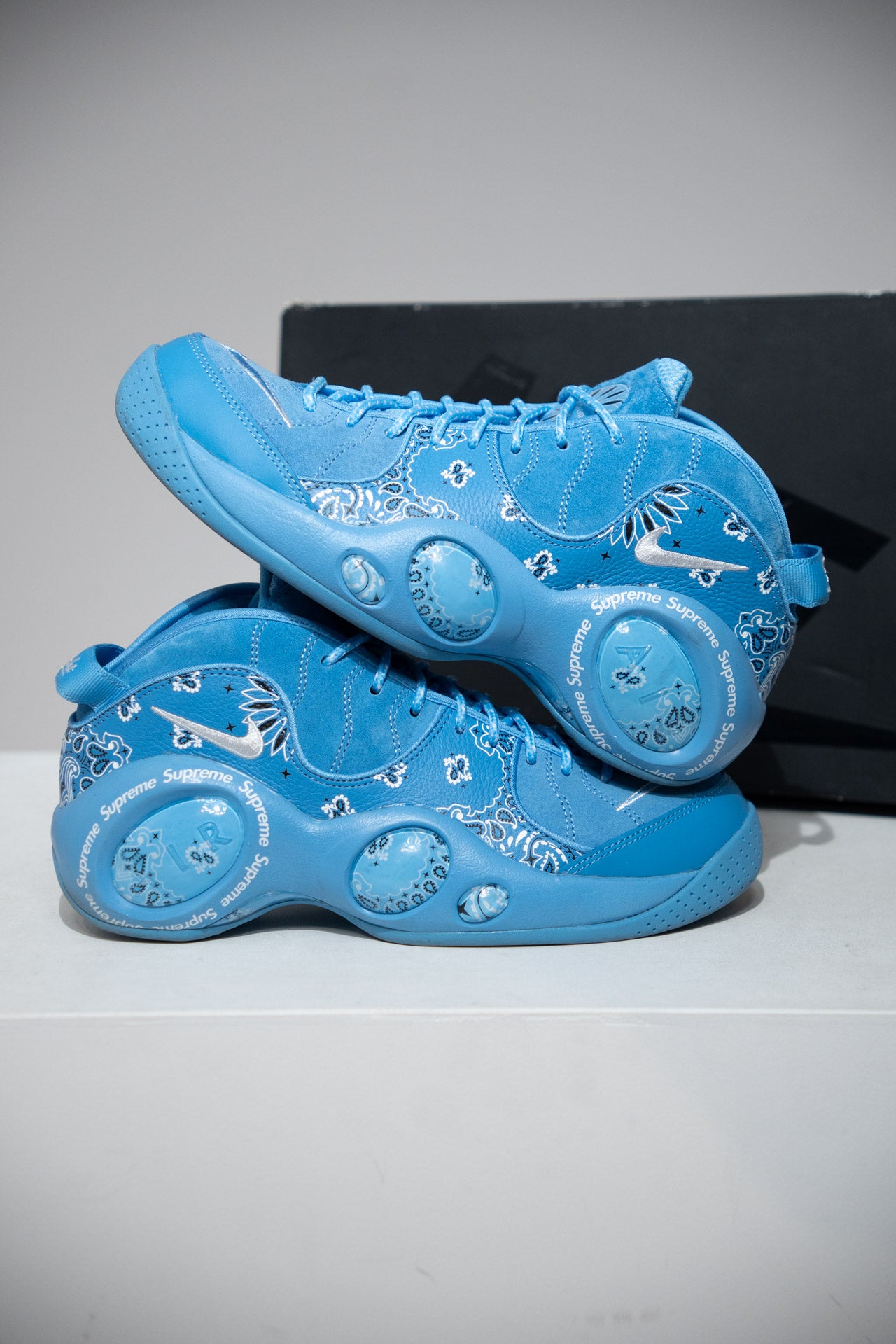 Air zoom Flight 95 Supreme Blue (Taille 42)