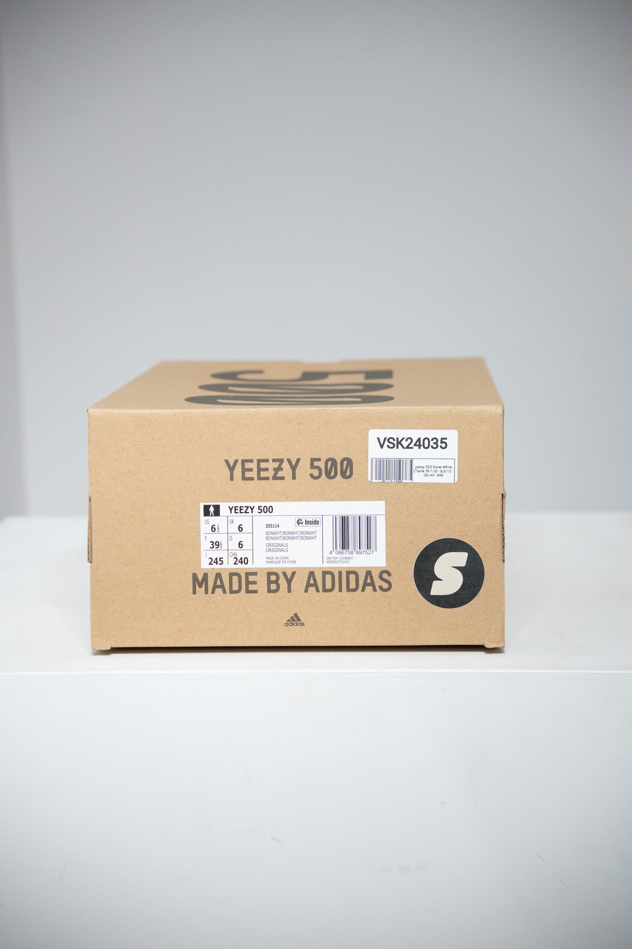 yeezy 500 Bone White (Taille 39 1/3)