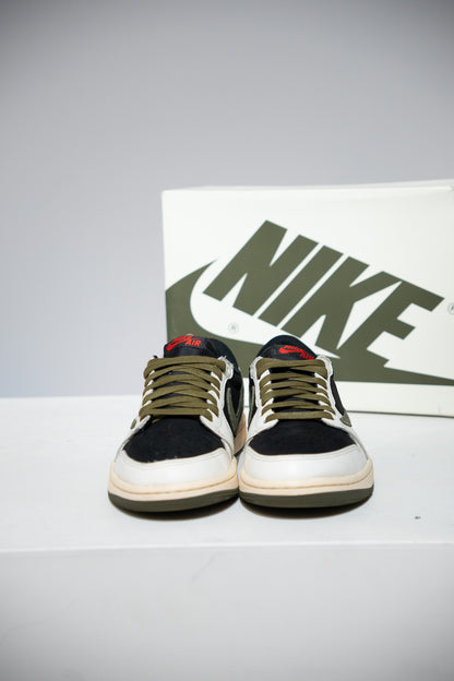 Jordan 1 Low Travis Scott Olive (Taille 39)