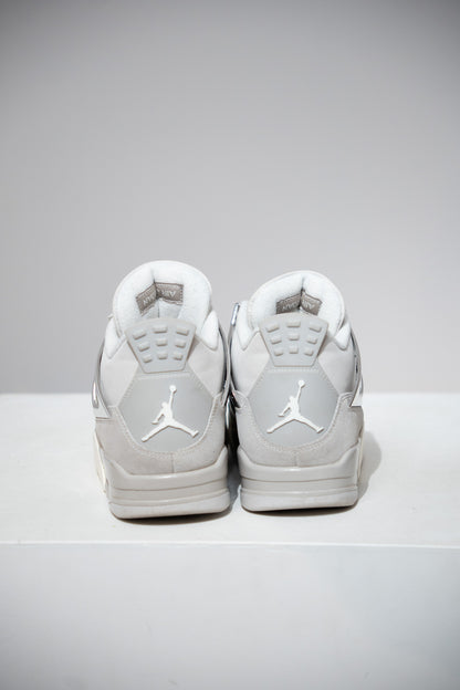 Jordan 4 Frozen Moments (Taille 44)