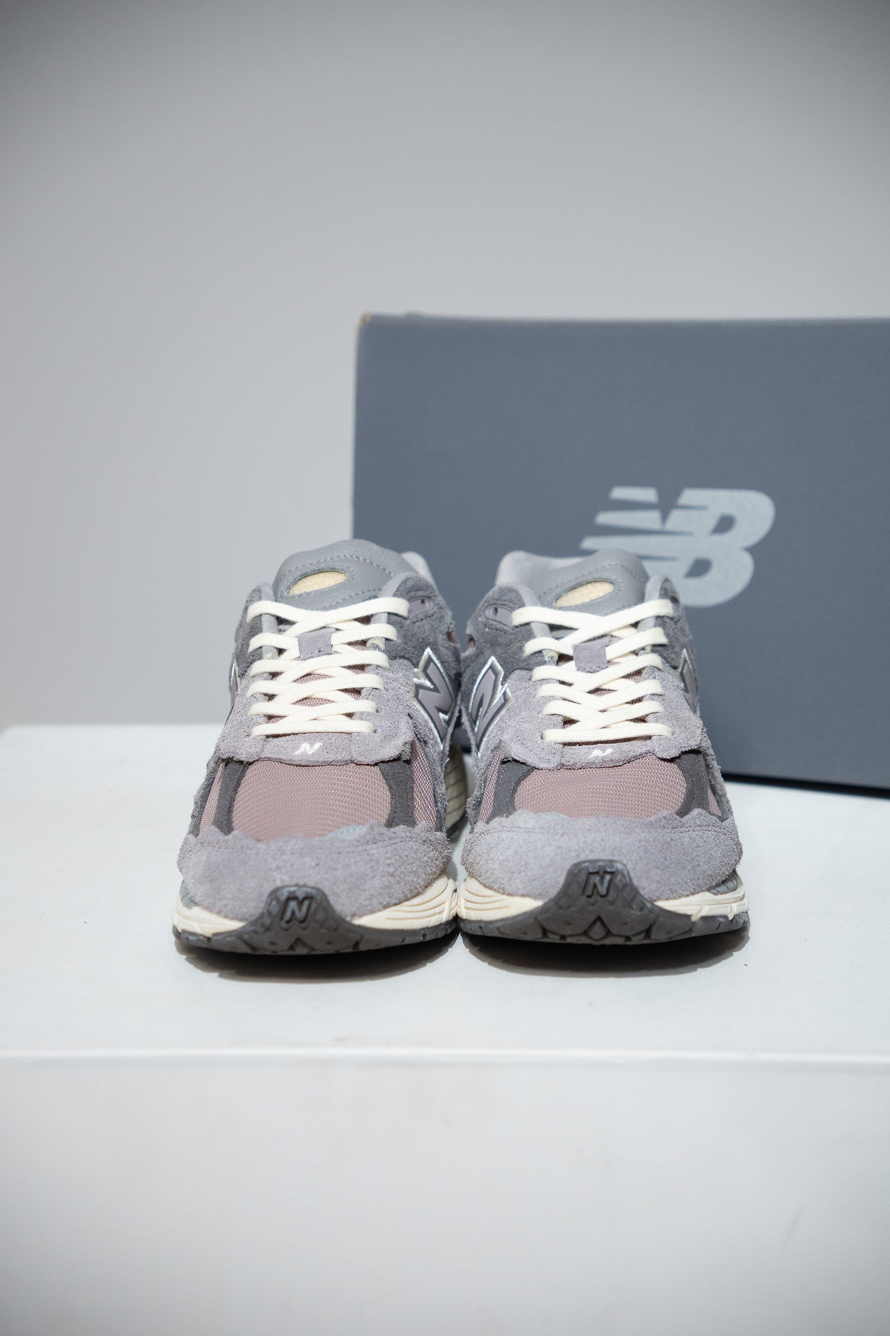 New Balance 2002R Protection Lunar New Year (Taille 42,5)