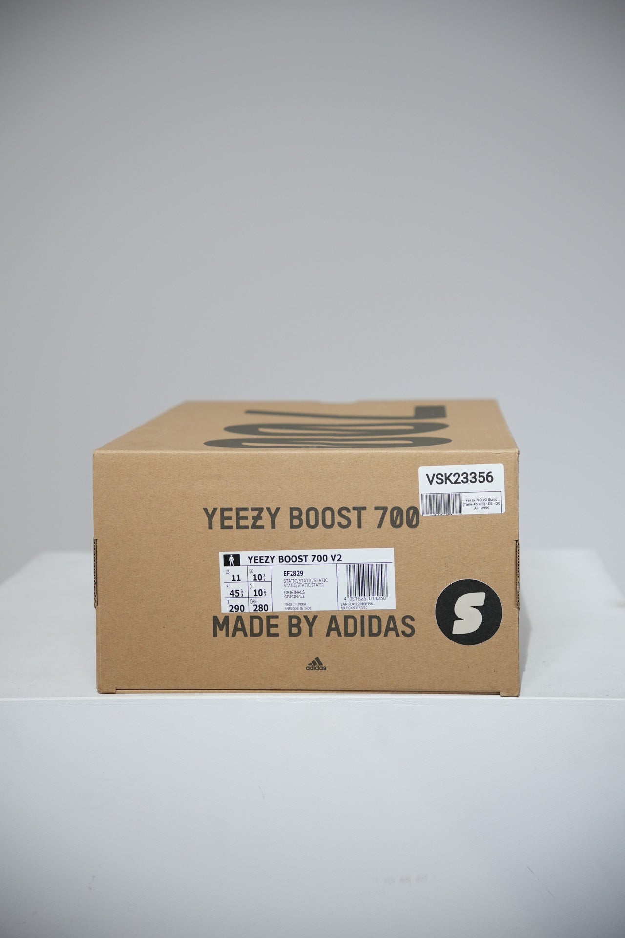 Yeezy 700 V2 Static (Taille 45 1/3)