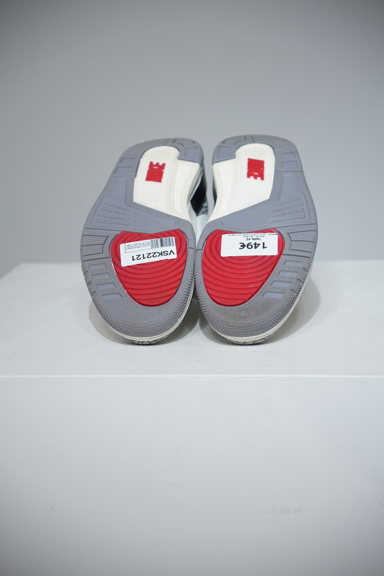 Jordan 3 White Cement Reimagined (Taille 42)