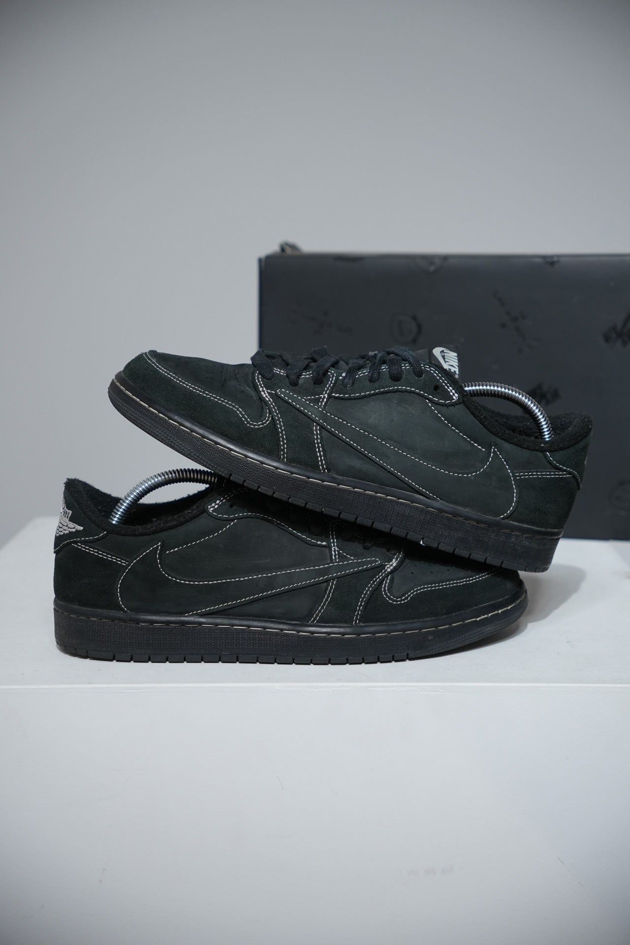 Jordan 1 Low Travis Scott Black Phantom (Taille 44)
