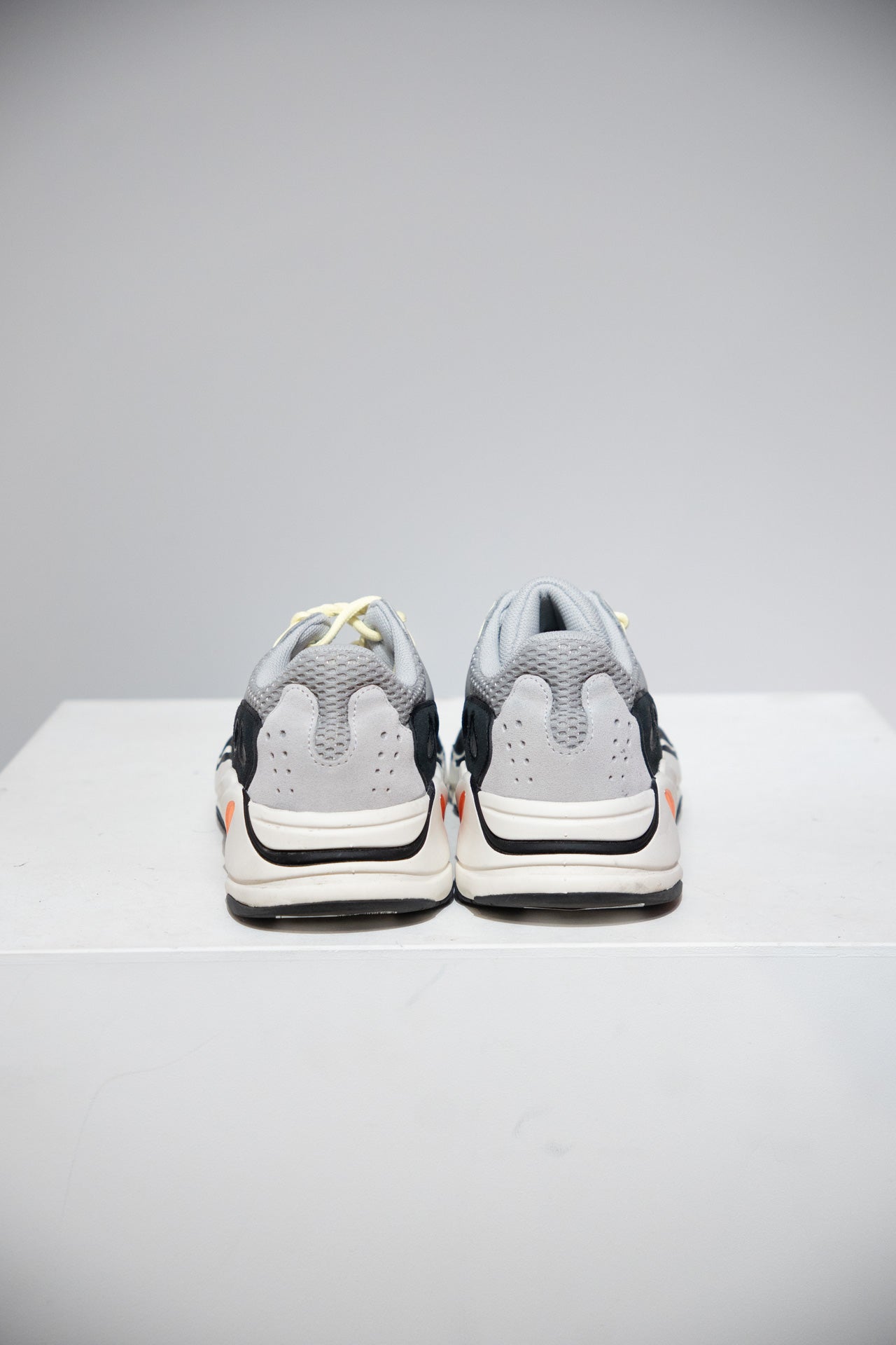 Yeezy 700 Wave Runner (Taille 42)