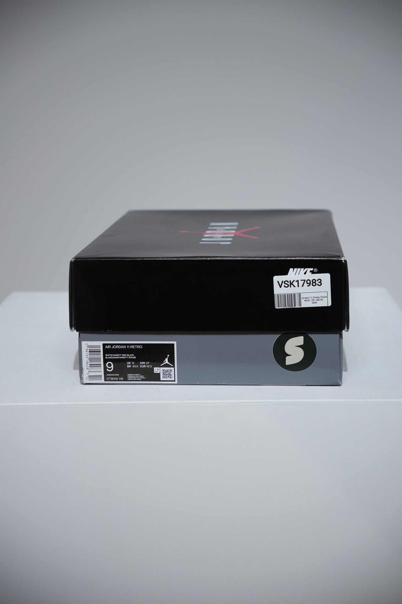 Jordan 11 Cherry (Taille 42,5)