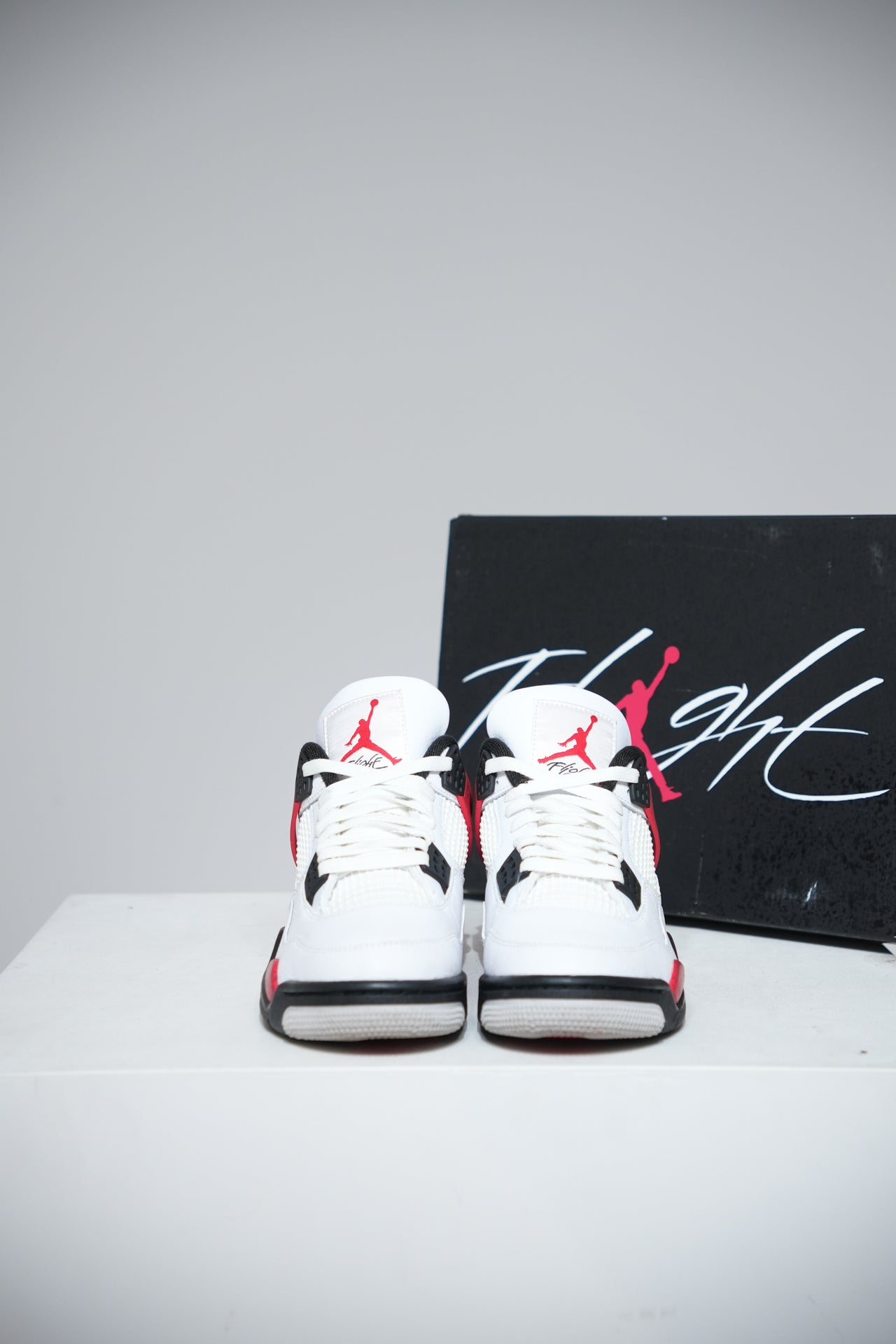 Jordan 4 Red Cement (Taille 40)