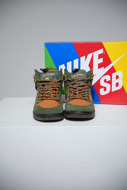 Dunk high Sb Passeport Pack (Taille 41)