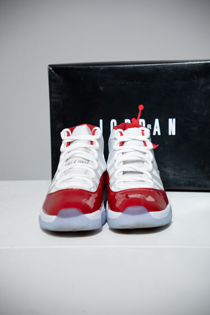 Jordan 11 Cherry (Taille 42)