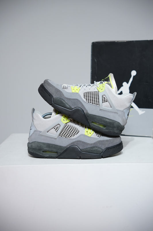 Jordan 4 Neon Green (Taille 38,5)