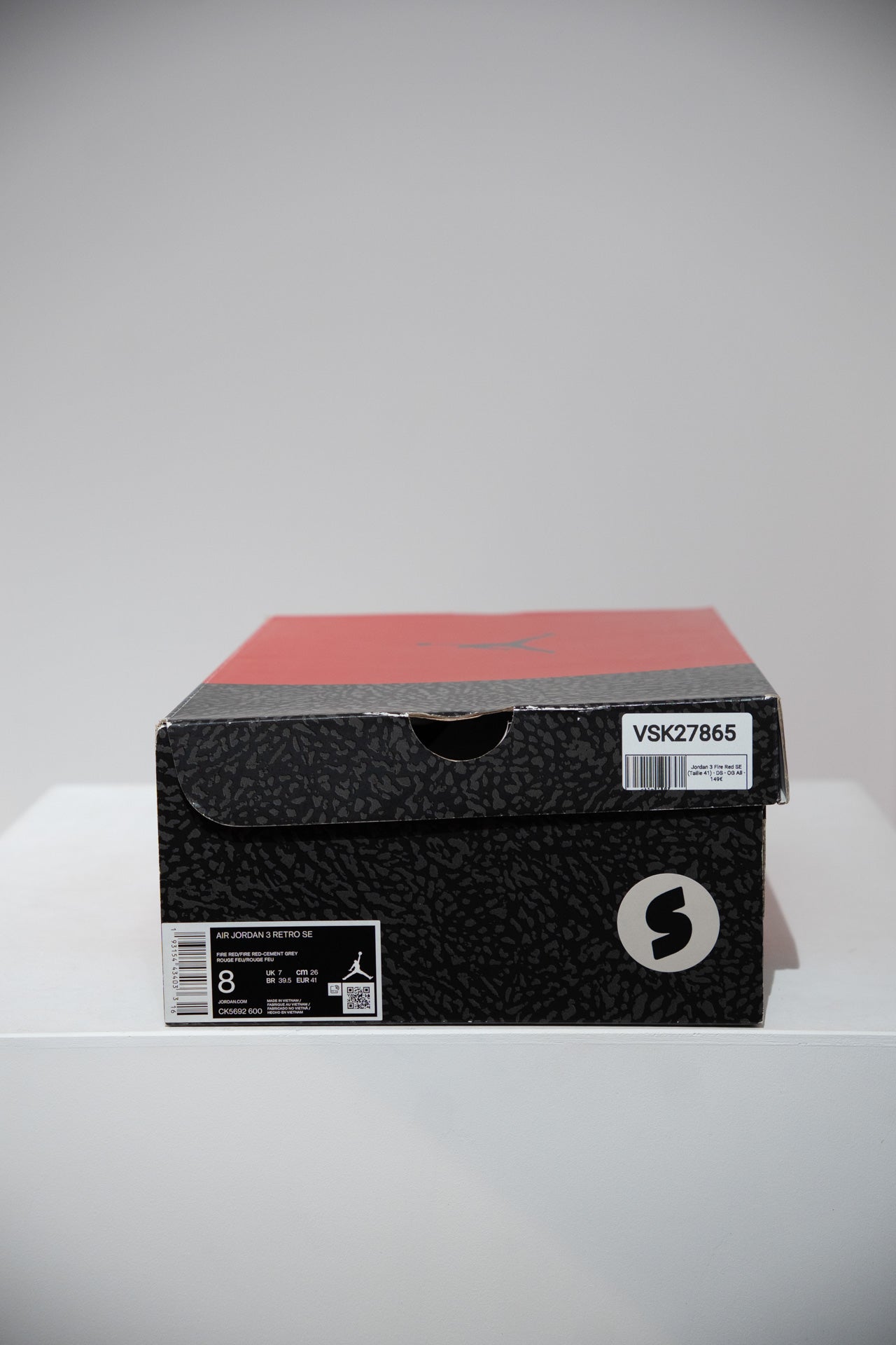 Jordan 3 Fire Red SE (Taille 41)