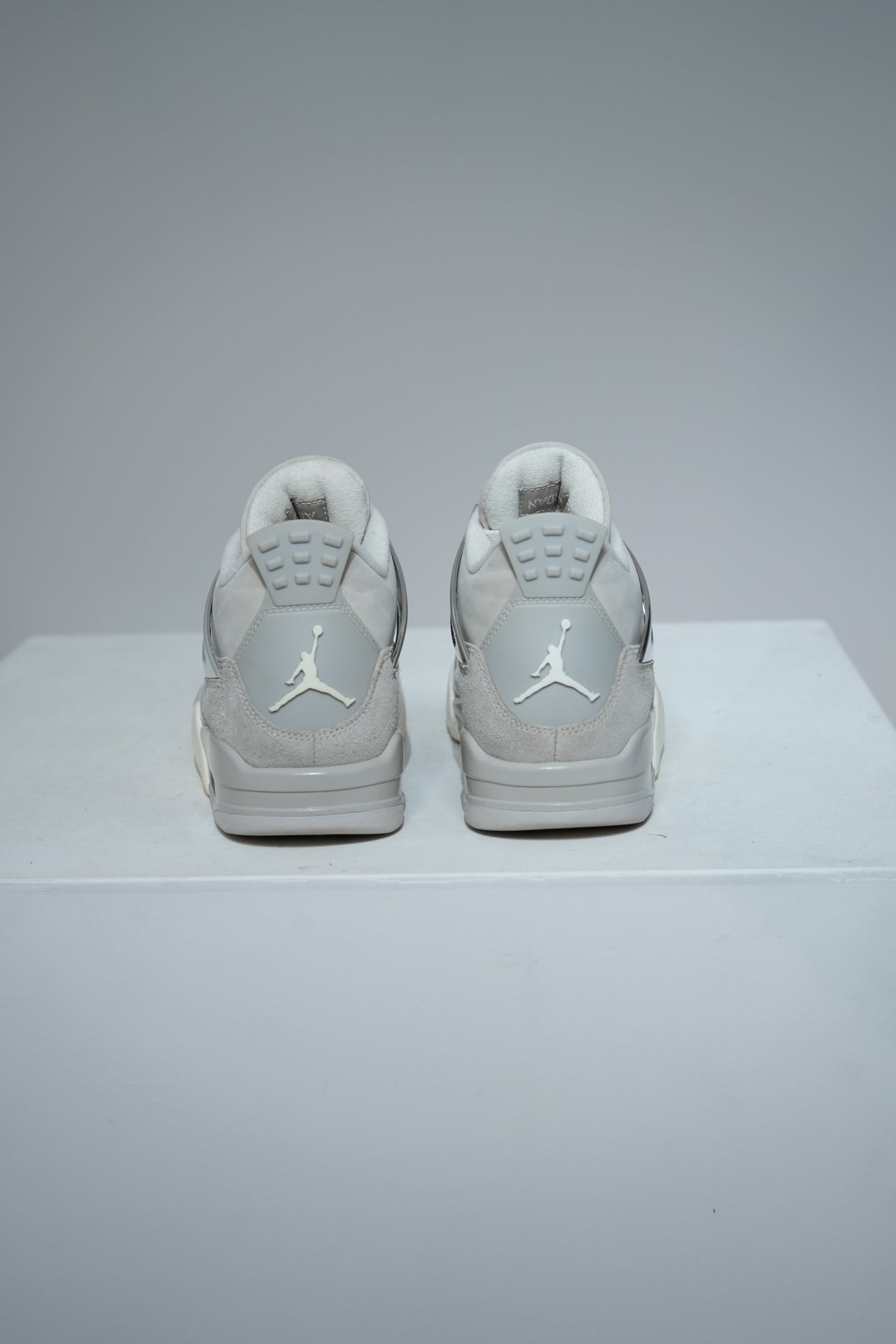 Jordan 4 Frozen Moments (Taille 39)