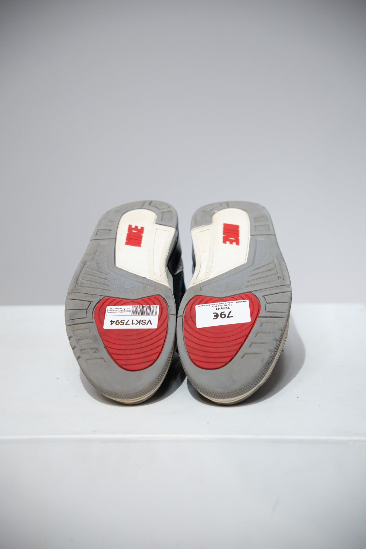 Jordan 3 Black Cement Reimagined (Taille 41)