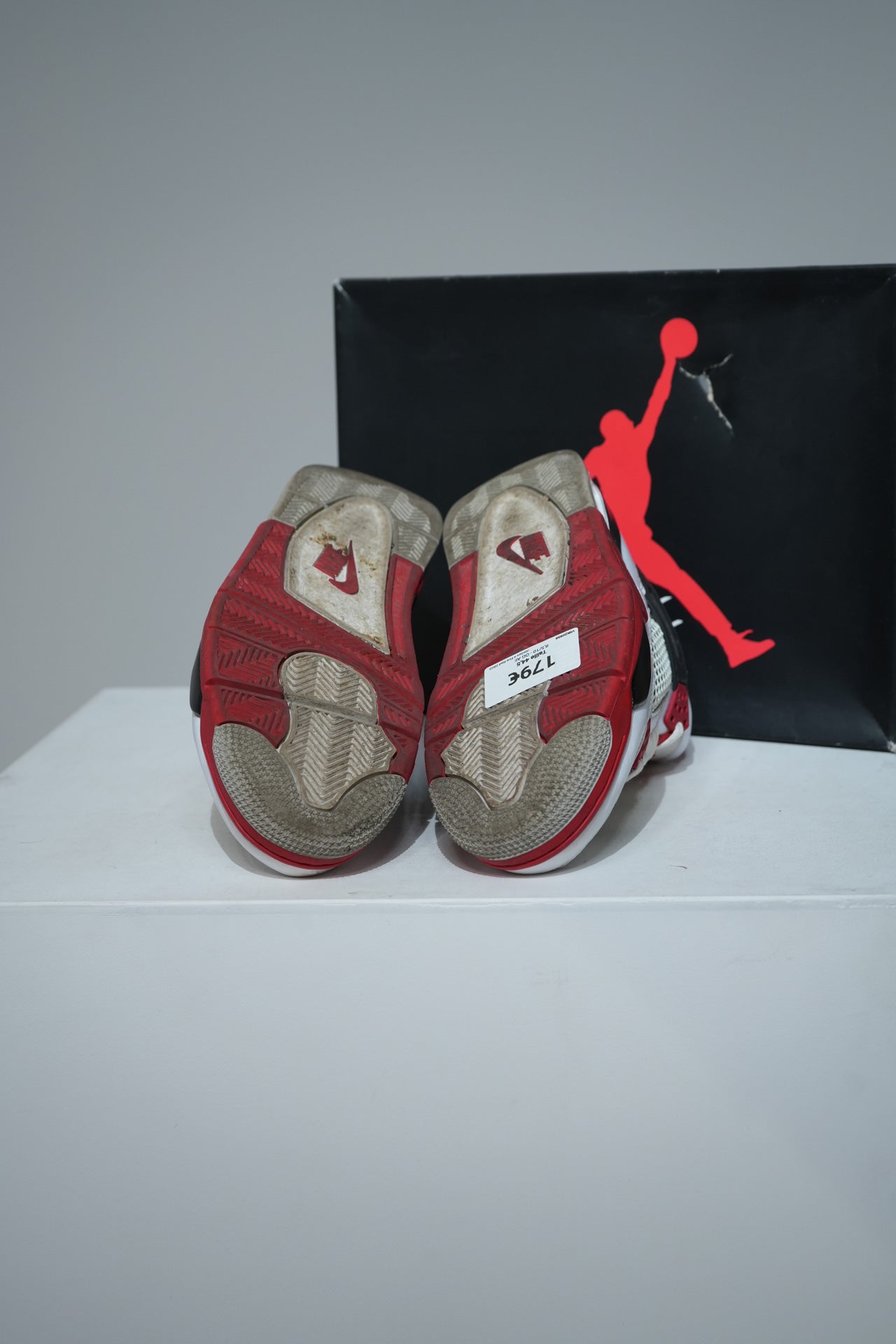 Jordan 4 Fire Red 2020 (Taille 44,5)