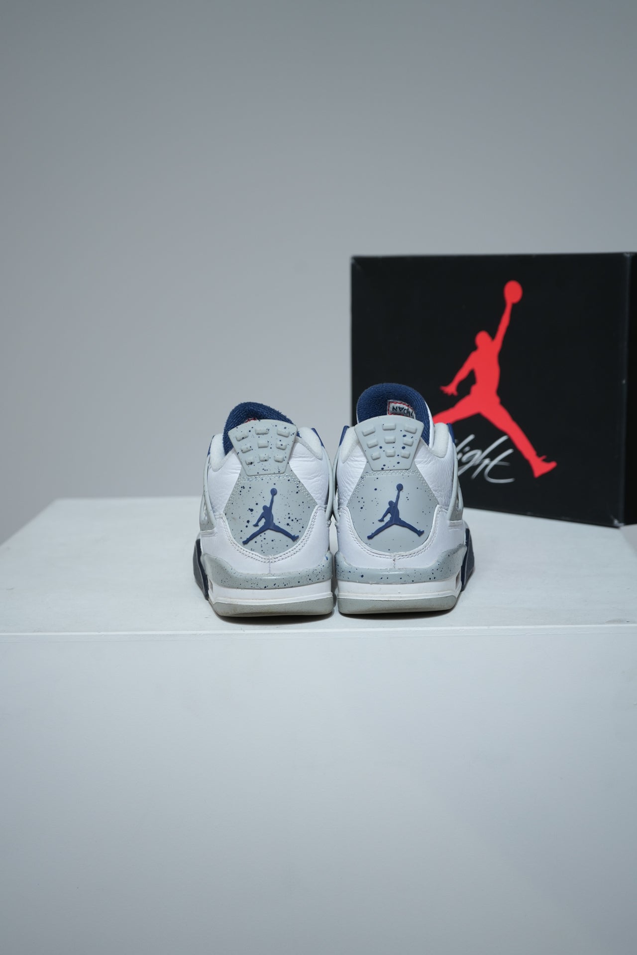Jordan 4 Midnight Navy GS (Taille 36,5)
