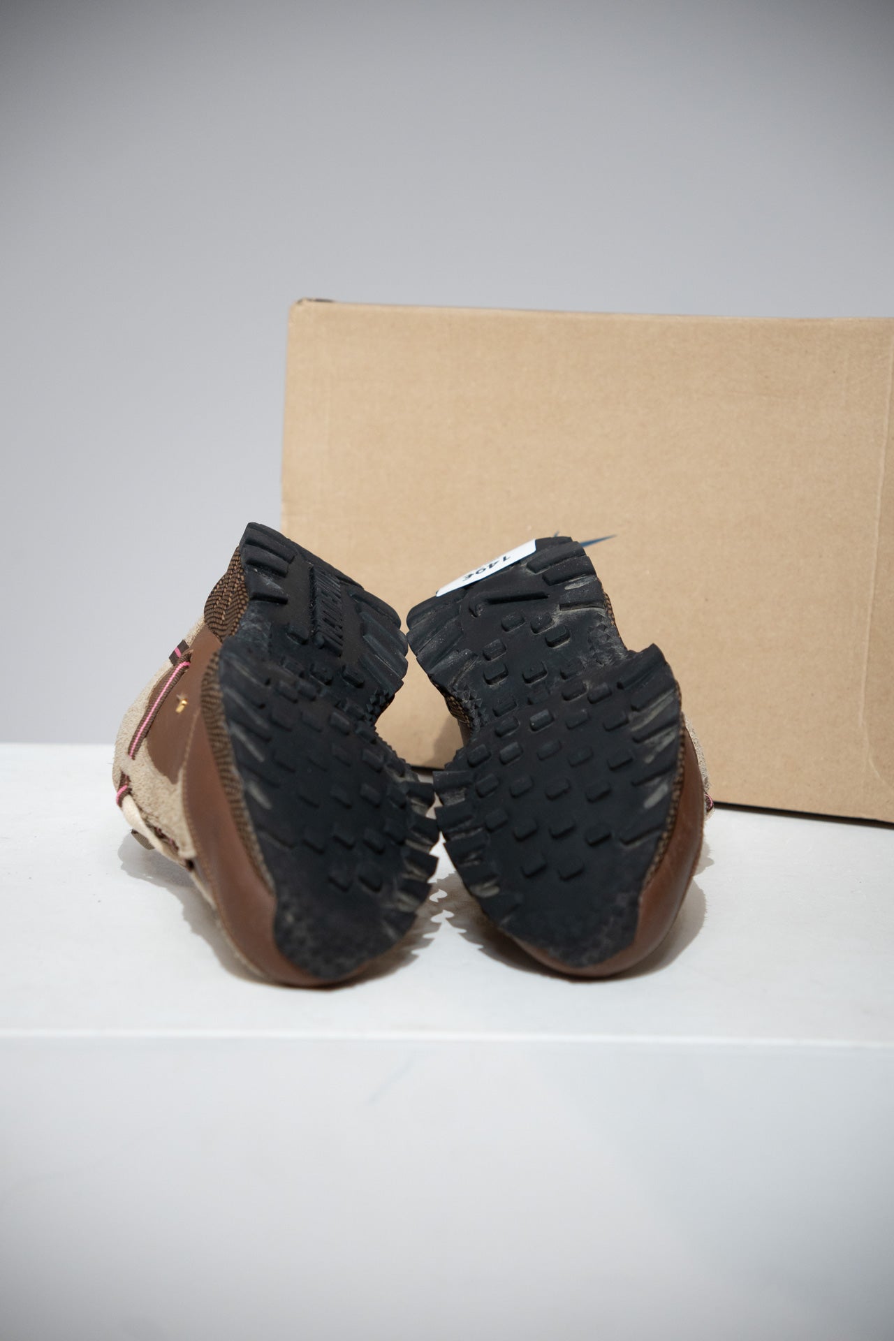 Jacquemus Air Humara Brown (Taille 42)