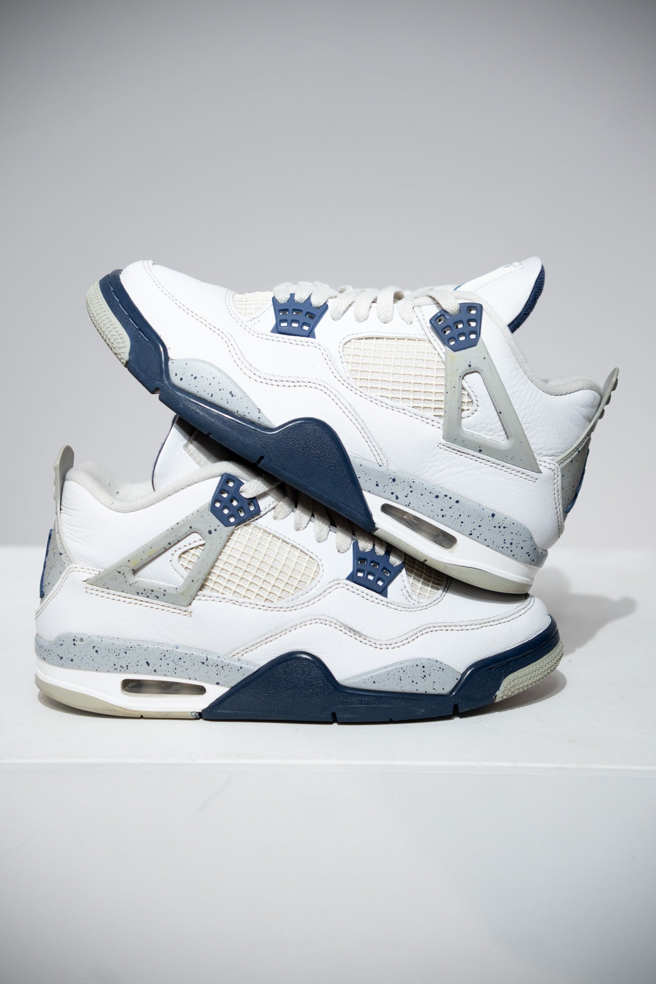 Jordan 4 Midnight Navy (Taille 40,5)