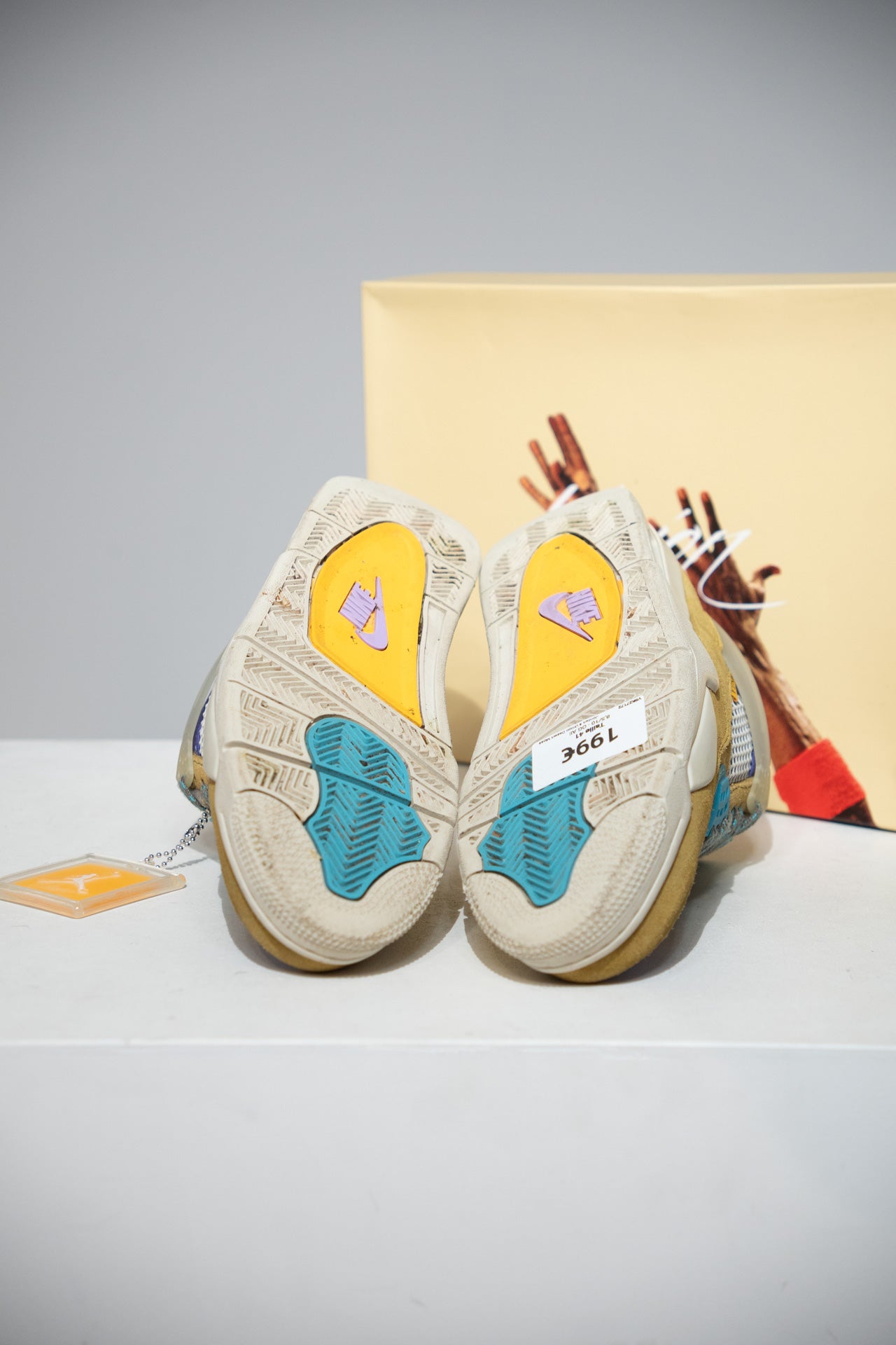 Jordan 4 Union Desert Moss (Taille 41)