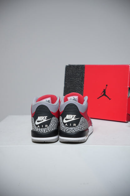 Jordan 3 Fire Red SE GS (Taille 39)