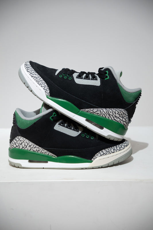 Jordan 3 Pine green (Taille 40)