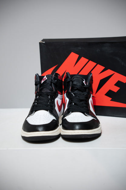 Jordan 1 High Gym Red (Taille 44)